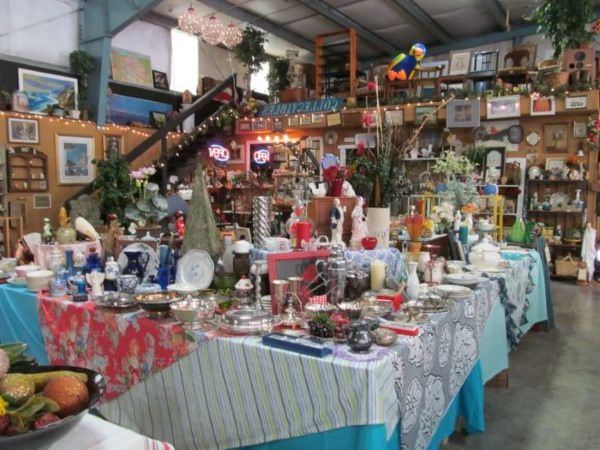 Iowa thrift store selling a range of homewares for charity