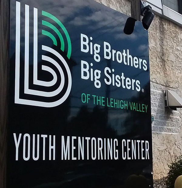 Sign on a Big Brothers Big Sisters donation location